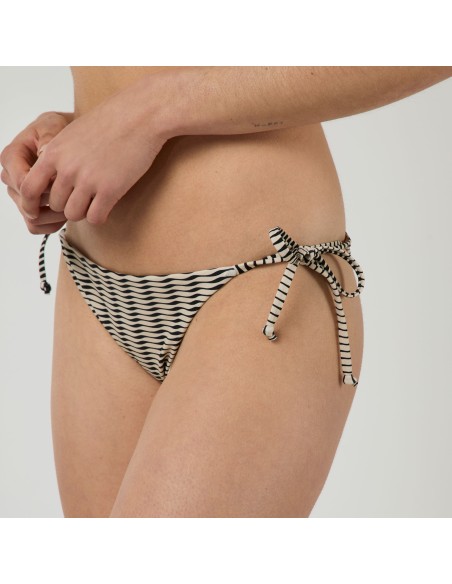 Maya Triangle Bikini Top Maya Triangle Bikini Top